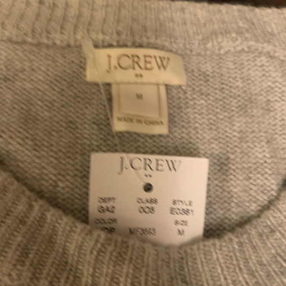NWT JCrew sweater! Size M. - Picture 4 of 4